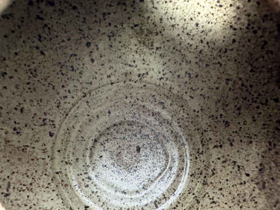 Signed Studio Pottery Jar With Lid And Driftwood Handle 9.5'H [Photo 4]