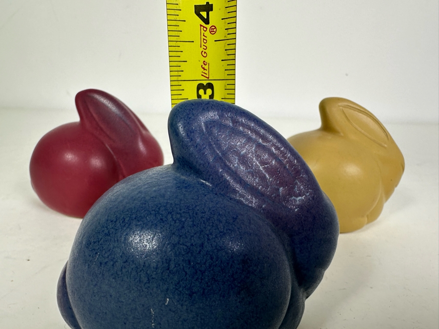 Set of 3 Signed Art Pottery Van Briggle Red, Yellow and Blue Bunny Rabbits [Photo 12]