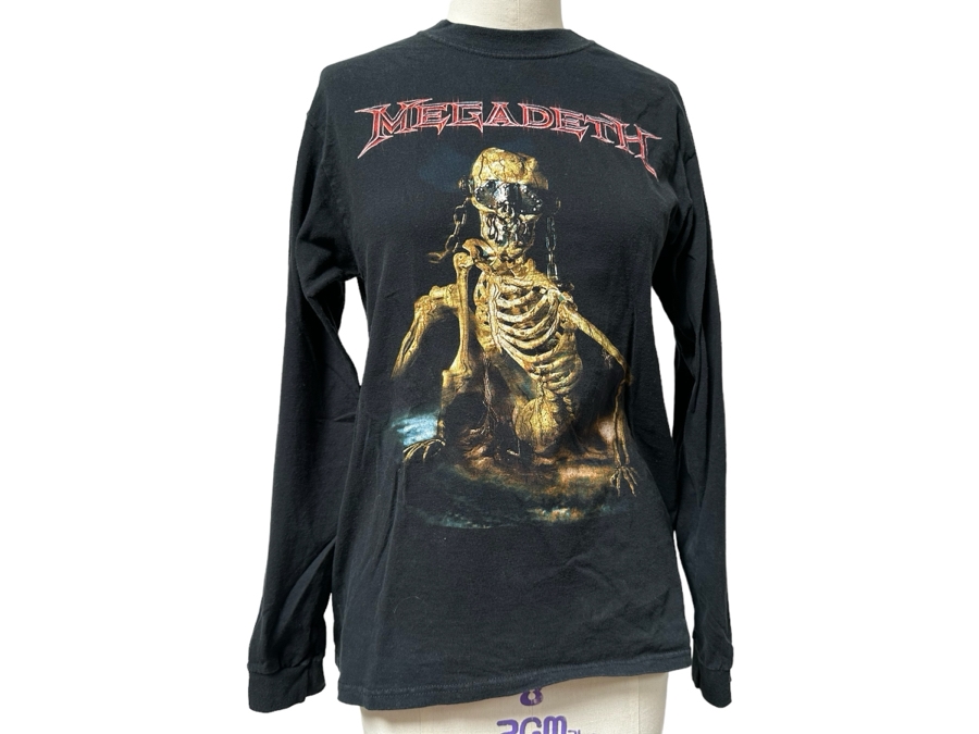 Vintage Megadeth Global Tour 2001/2002 Metal Rock Concert Long Sleeve T-Shirt Women's Size M