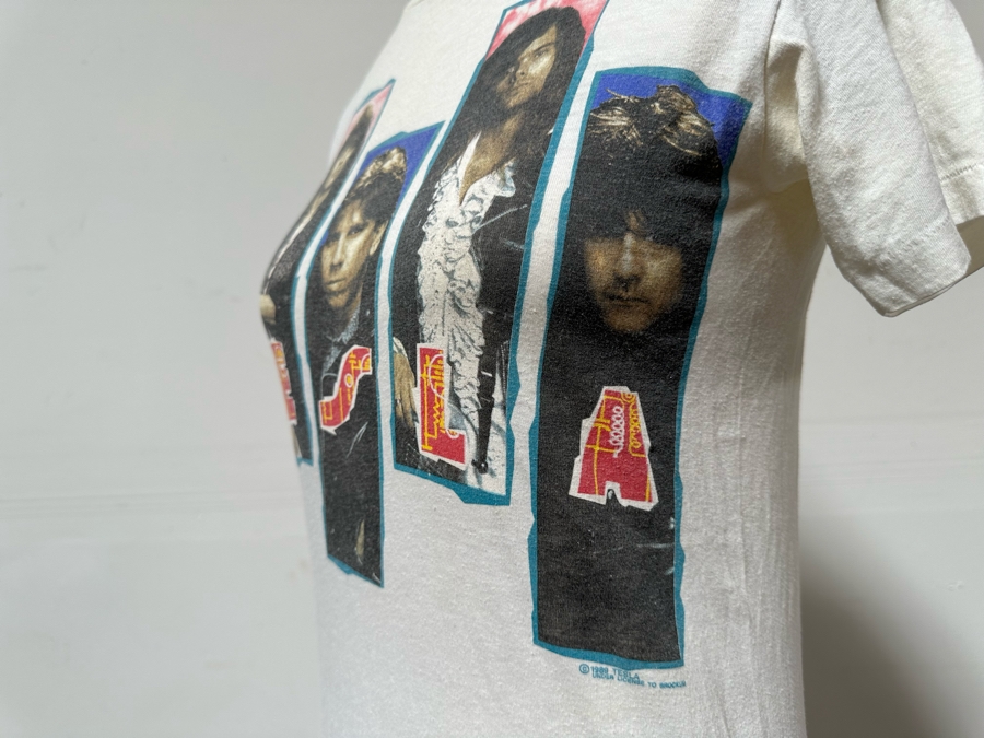 Vintage 1989 Tesla Hang Tough Tour Rock Concert T-Shirt Women's Size M [Photo 7]
