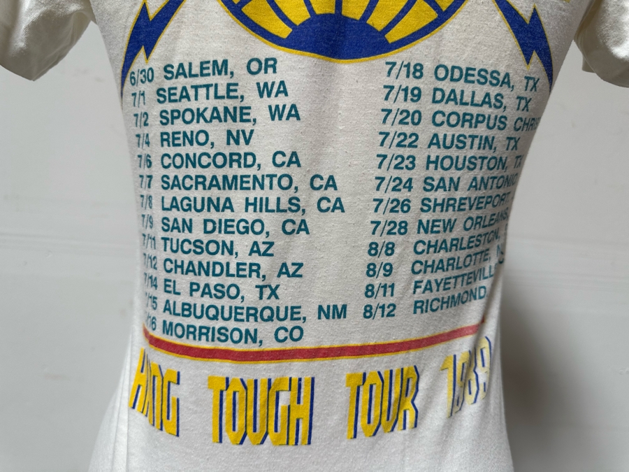 Vintage 1989 Tesla Hang Tough Tour Rock Concert T-Shirt Women's Size M [Photo 4]
