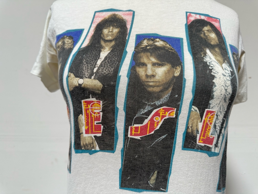 Vintage 1989 Tesla Hang Tough Tour Rock Concert T-Shirt Women's Size M [Photo 6]