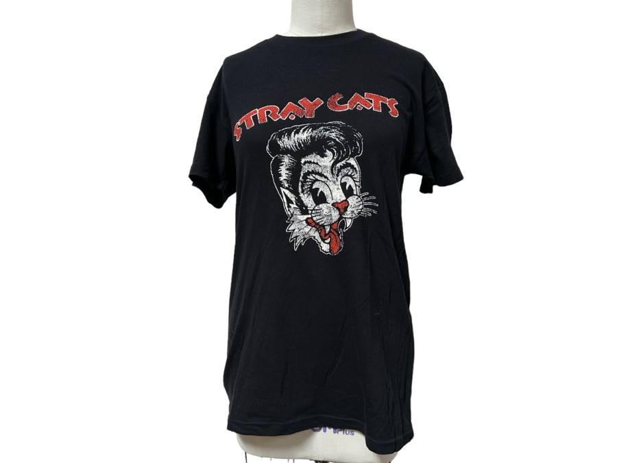 Vintage 2018 Stray Cats Rock Concert T-Shirt Women's Size M [Photo 2]
