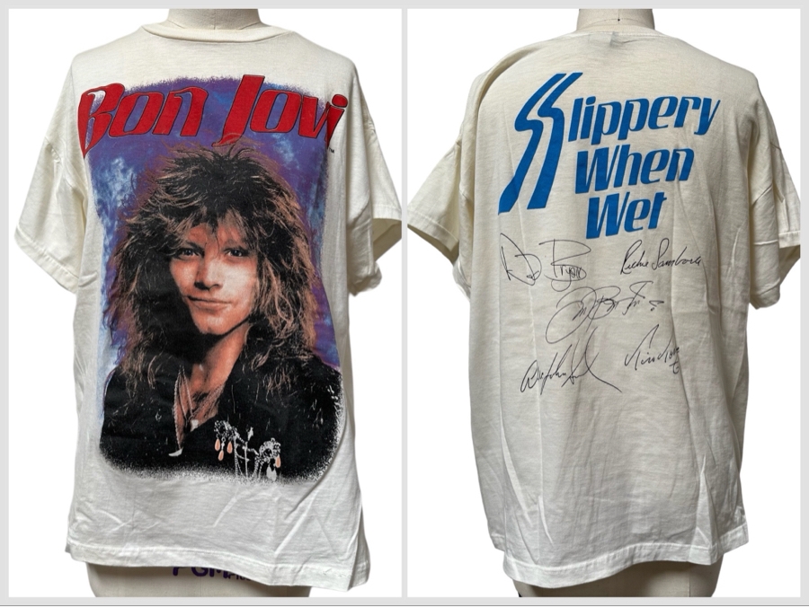Vintage Bon Jovi Slippery When Wet Rock T-Shirt Women's One Size Fits All [Photo 1]