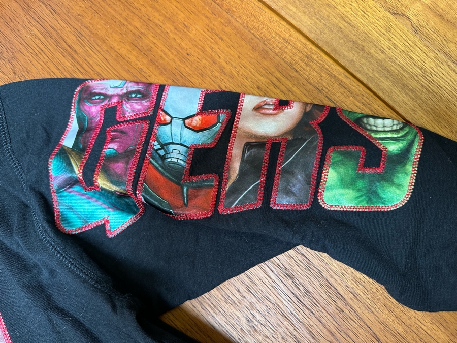 Disney Marvel Avengers Long Sleeve T-Shirt Size 2L [Photo 4]