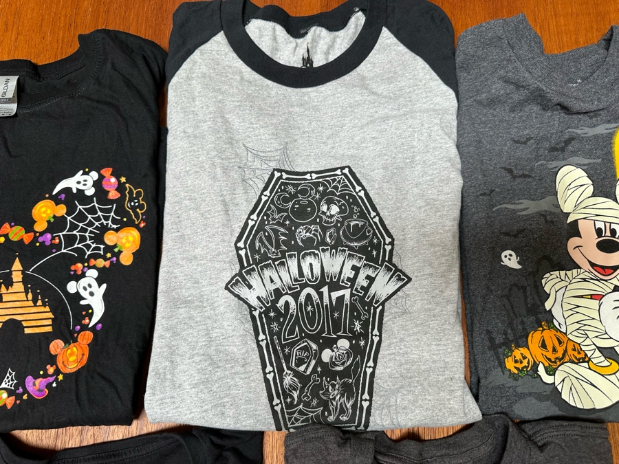 Five Vintage Disney Halloween T-Shirts Size M,L,XL [Photo 8]