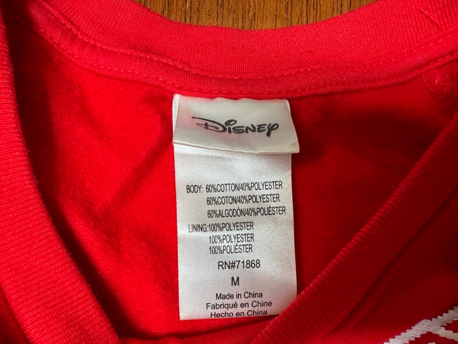 Six Vintage Disney Christmas T-Shirts Size M,S [Photo 5]