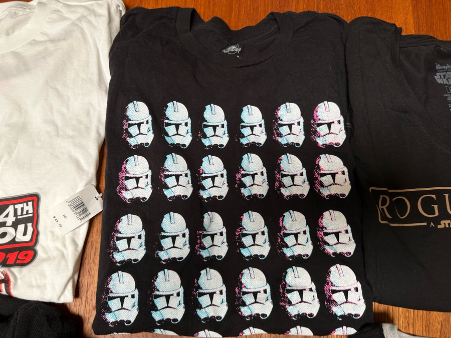 Ten Vintage Disney Star Wars T-Shirts / Sweatshirts Size S,M,XL [Photo 18]