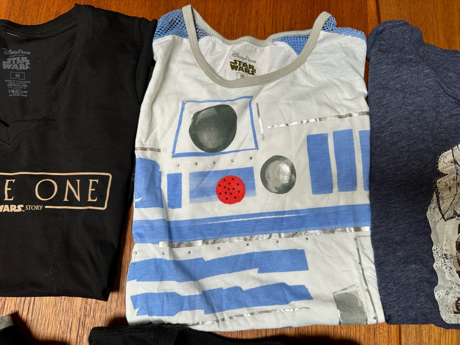 Ten Vintage Disney Star Wars T-Shirts / Sweatshirts Size S,M,XL [Photo 15]