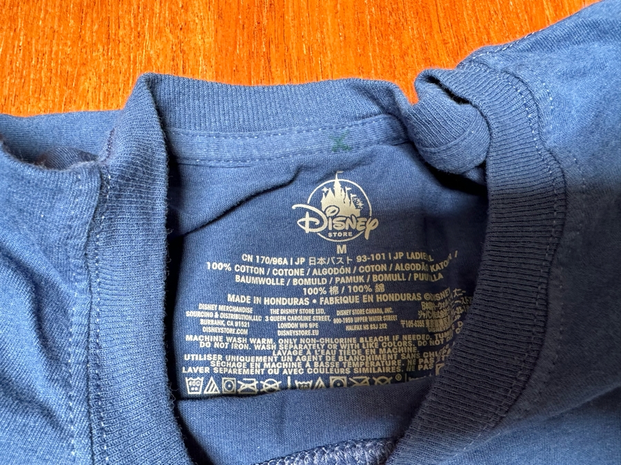 Six Vintage Disney T-Shirts Size M,XL [Photo 13]
