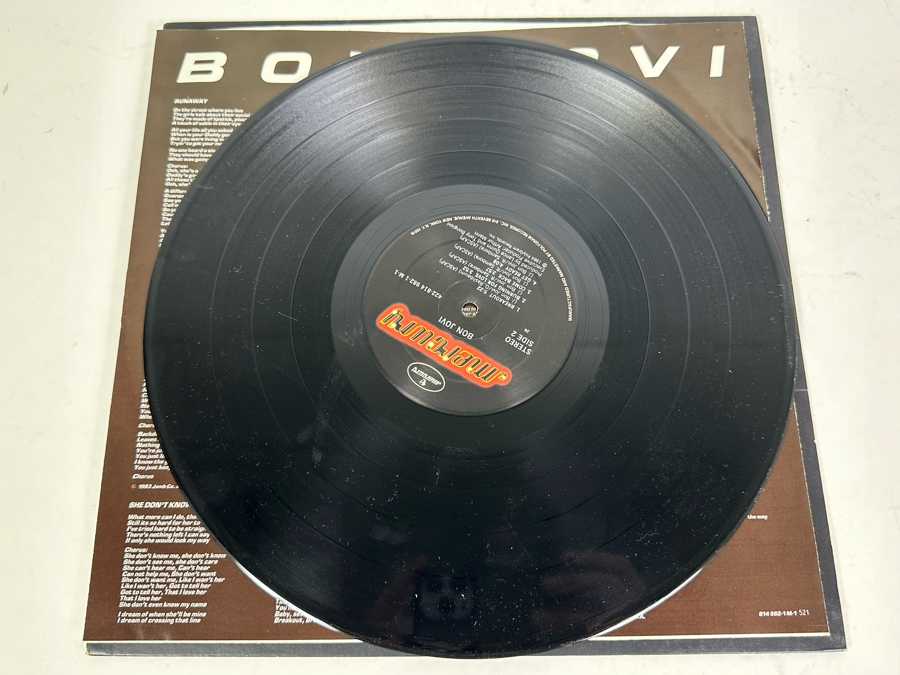 Bon Jovi - Bon Jovi Vinyl Record [Photo 5]