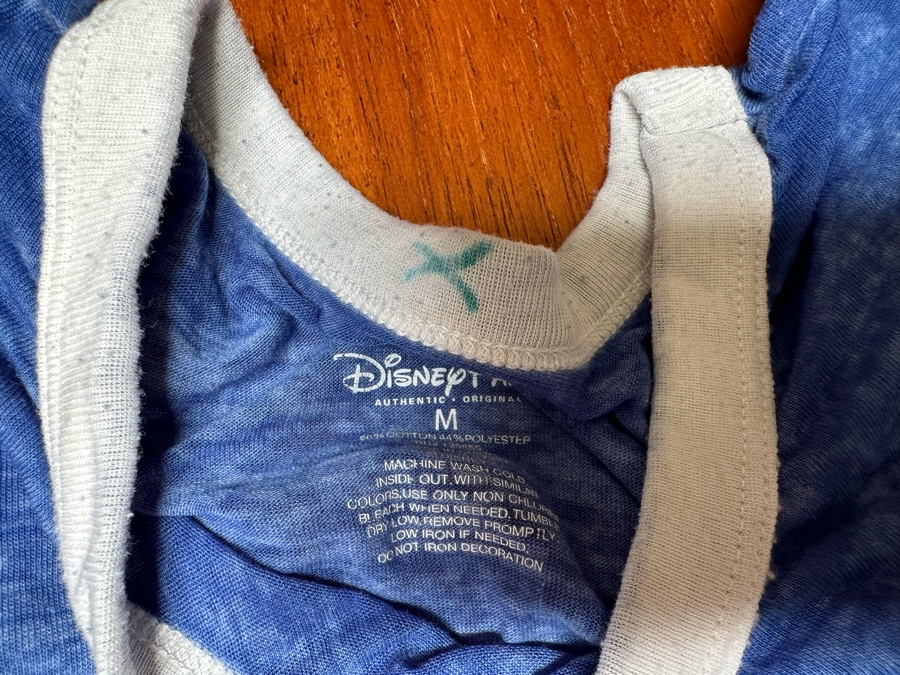 Five Vintage T-Shirts And Mickey Mouse Disney Ears Size S,M,L [Photo 12]