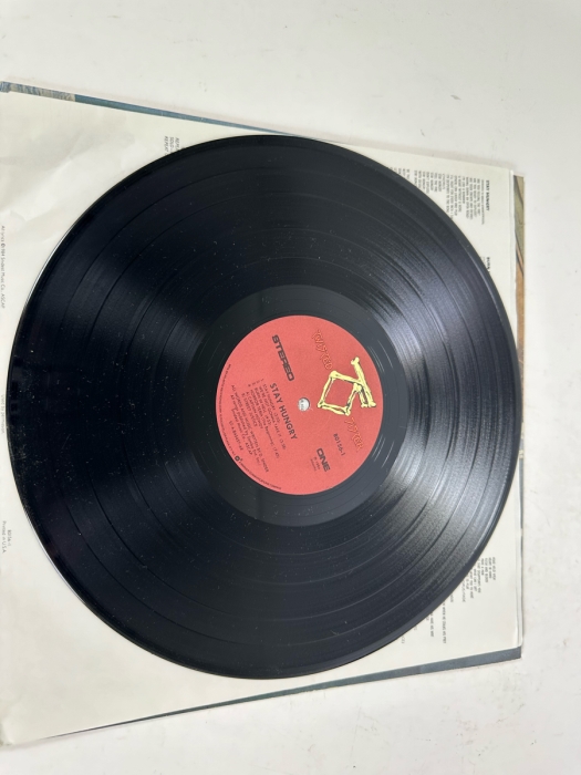 Twisted Sister Stay Hungry Vinyl Record [Photo 4]