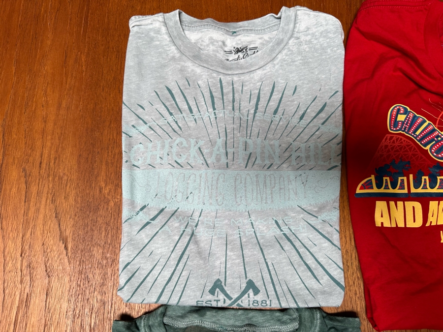 Six Vintage Disney T-Shirts Size S,M [Photo 12]