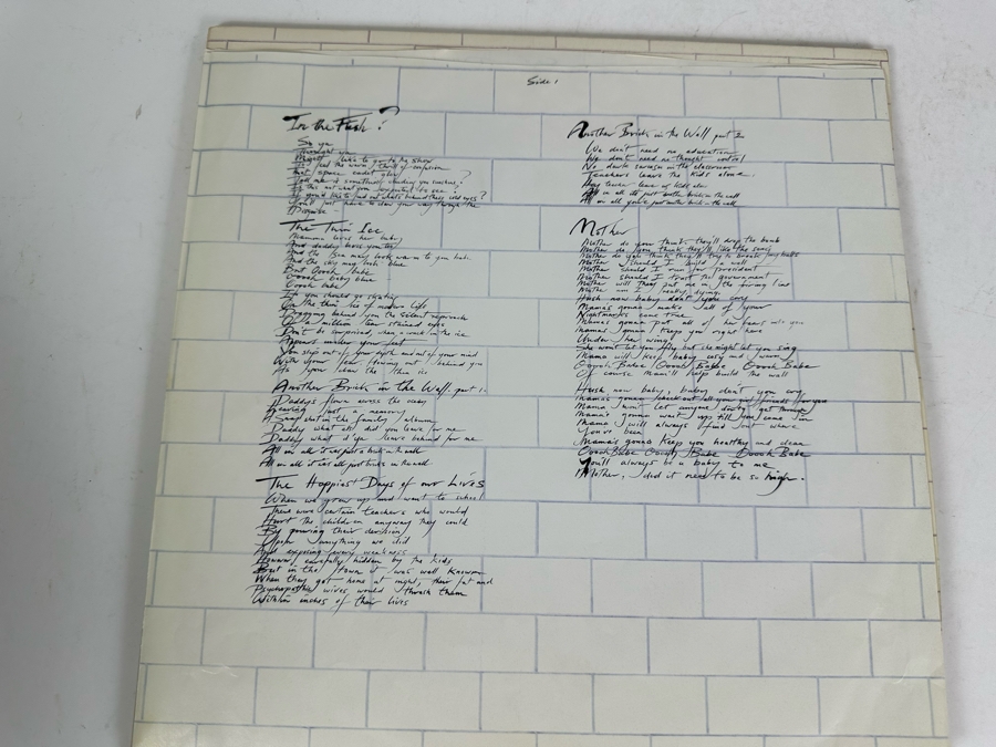 Pink Floyd The Wall Vinyl Records (2 Records) [Photo 8]