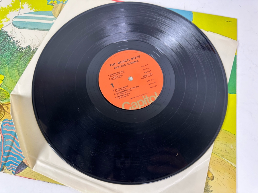 The Beach Boys Endless Summer Vinyl Record [Photo 6]