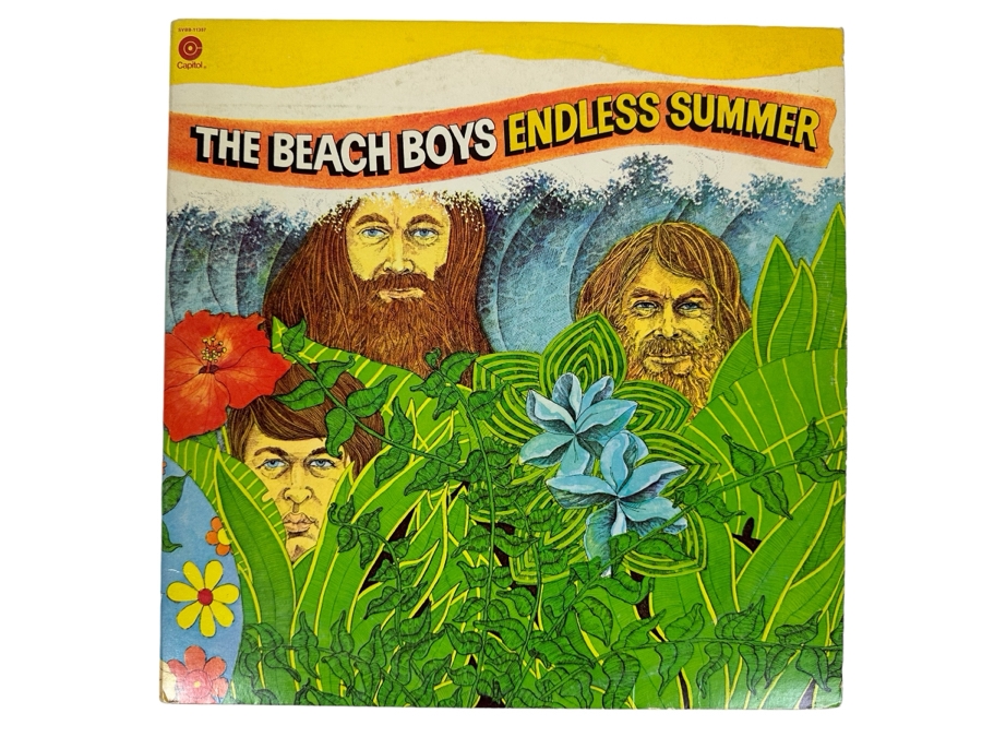 The Beach Boys Endless Summer Vinyl Record [Photo 1]