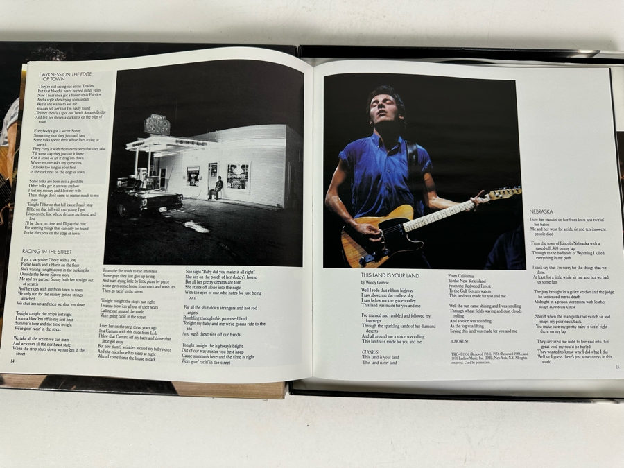 Bruce Springsteen & The E Street Band Live 1975-1985 Vinyl Record Box Set [Photo 4]