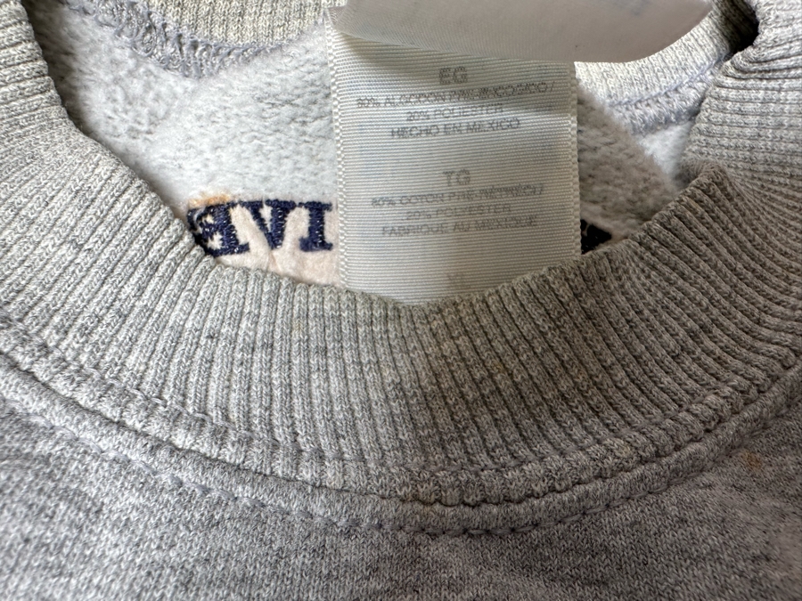 Five Vintage Football T-Shirts / Sweatshirts Size M,L,XL [Photo 13]