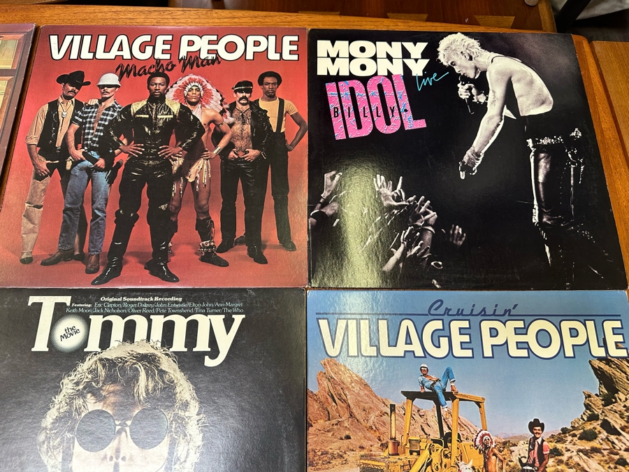 Twelve Vinyl Records [Photo 9]