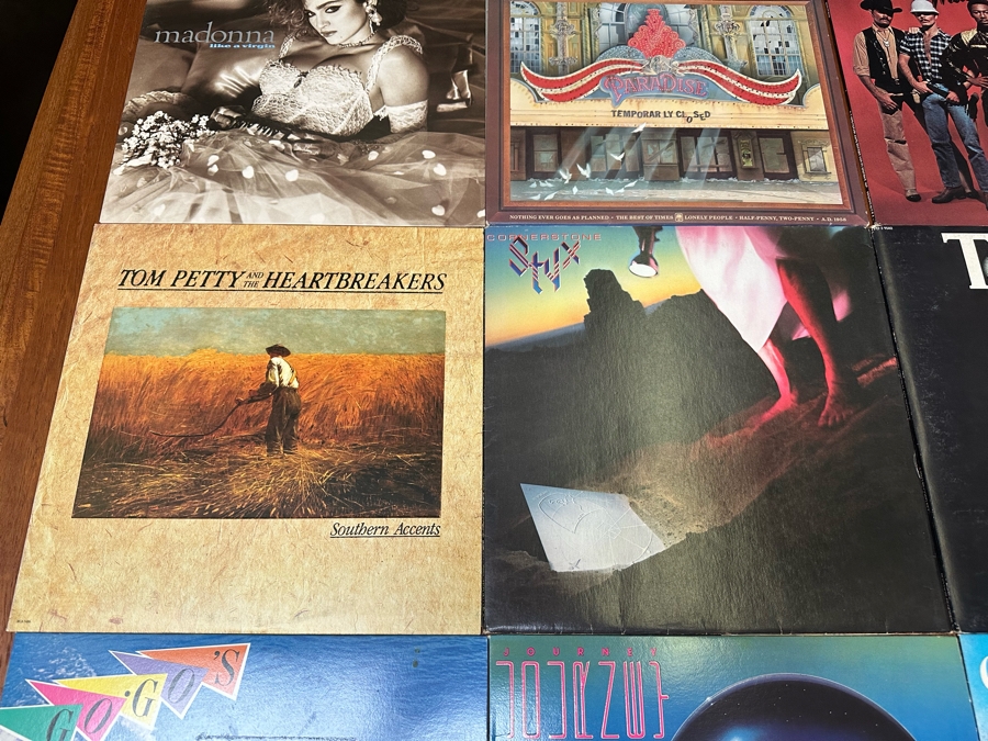 Twelve Vinyl Records [Photo 7]