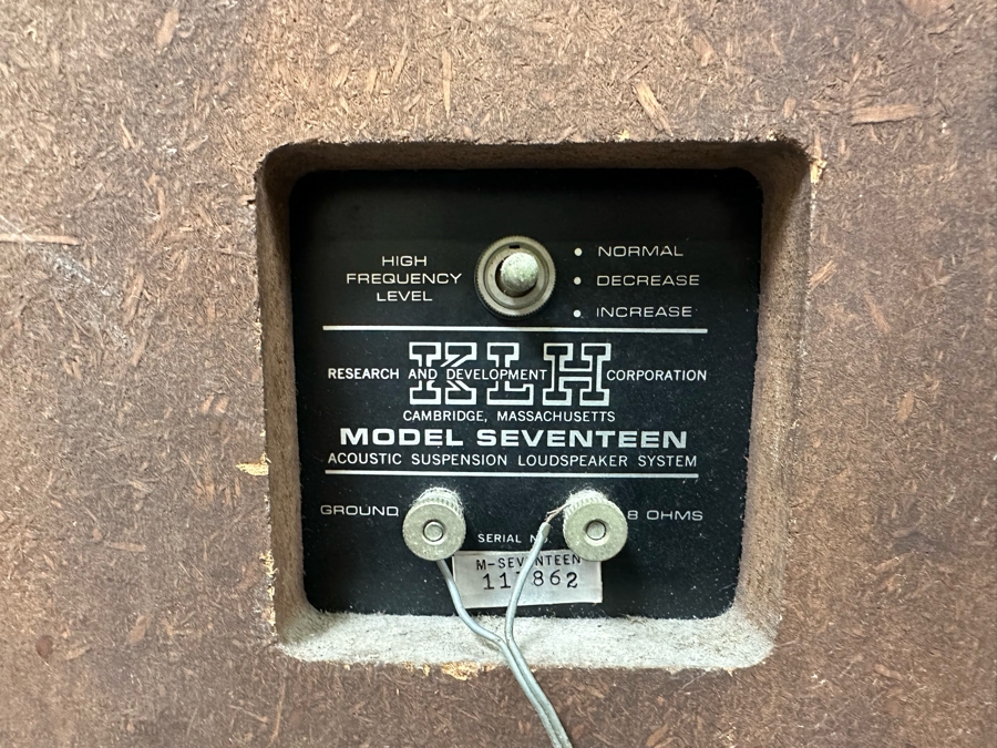 Pair Of Vintage KLH Model Seventeen Loudspeakers - Tested 23'H [Photo 5]
