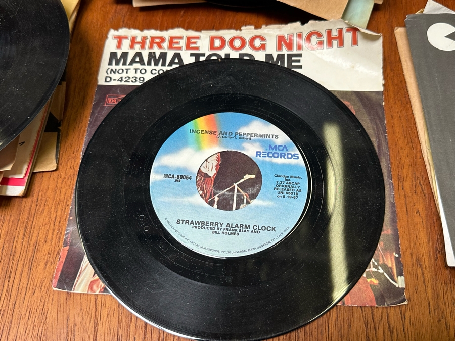 Collection Of Vintage 45rpm Vinyl Records [Photo 2]