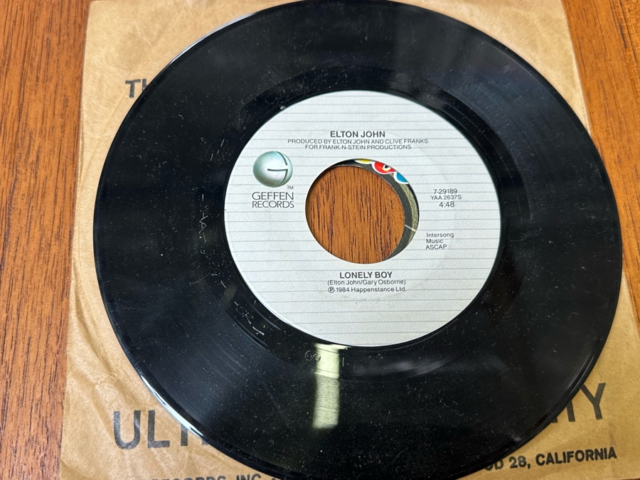 Collection Of Vintage 45rpm Vinyl Records [Photo 7]