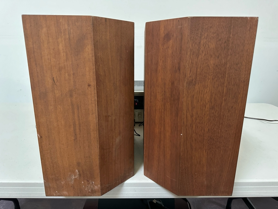 Pair Of Vintage Wharfedale Model W35 Loudspeakers - Tested 15'H [Photo 6]