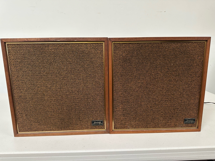 Pair Of Vintage Wharfedale Model W35 Loudspeakers - Tested 15'H [Photo 4]