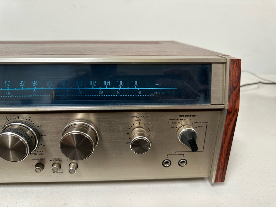 Vintage AKAI Stereo Receiver Model AA-910 Tested [Photo 6]