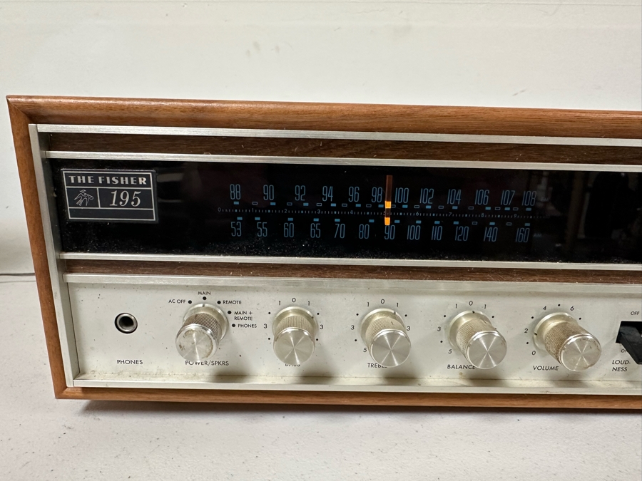 The Fisher 195 AM-FM Stereo Receiver - Tested [Photo 3]