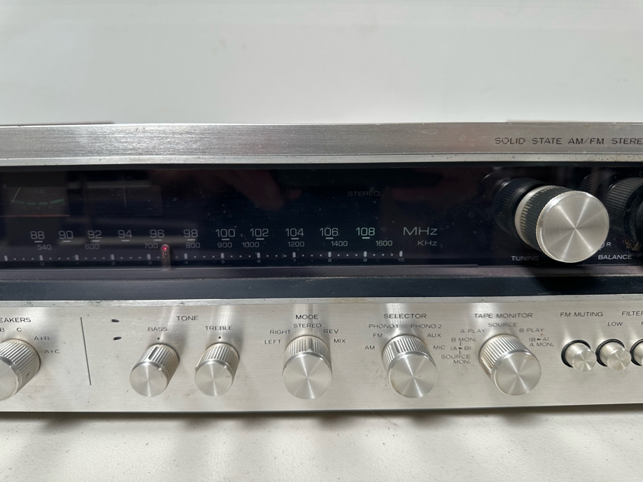 Kenwood Solid State AM/FM Stereo Receiver Model KR-6400 - Tested [Photo 4]