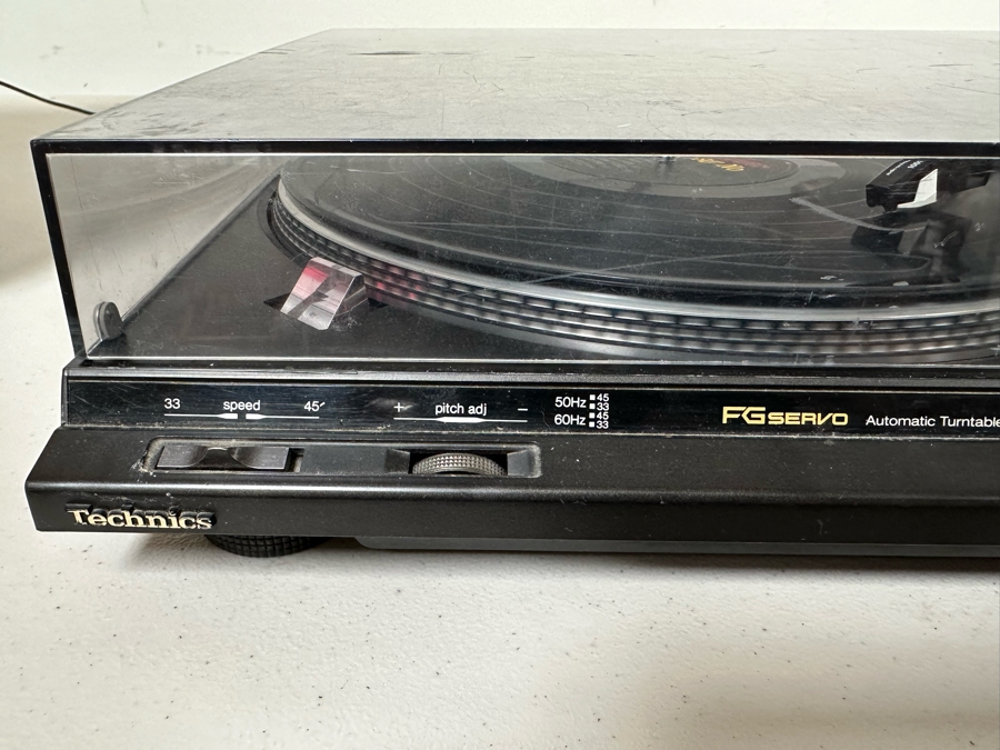 Vintage Technics Automatic Turntable Record Player Model SLBD22 Tested