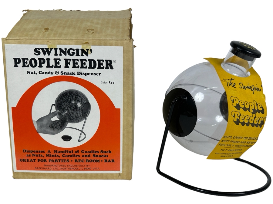 Vintage Swingin' People Feeder New with Box