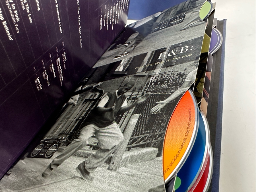 Limited Edition Sony Music CD Box Set - 100 Years Soundtrack For A Century With Hardcover Book Numbered 5,773 [Photo 5]