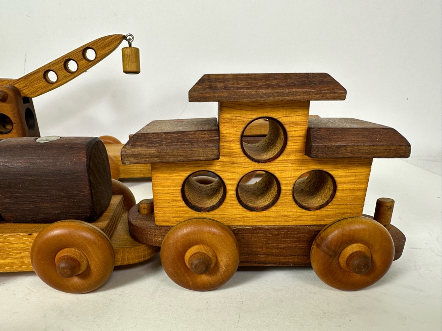 Wooden Train Set By N. W. Alpine Washington State [Photo 3]