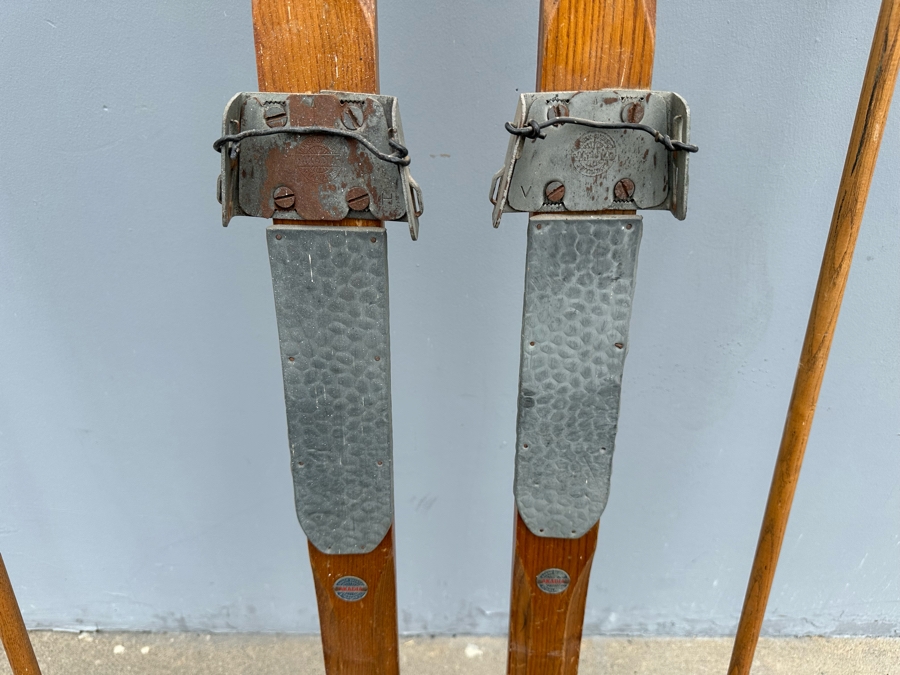 Pair Of Vintage Swedish Wooden Skis By Akadia Dansk-Svensk Staalakts 72'L And Pair Of Wooden Ski Poles [Photo 4]
