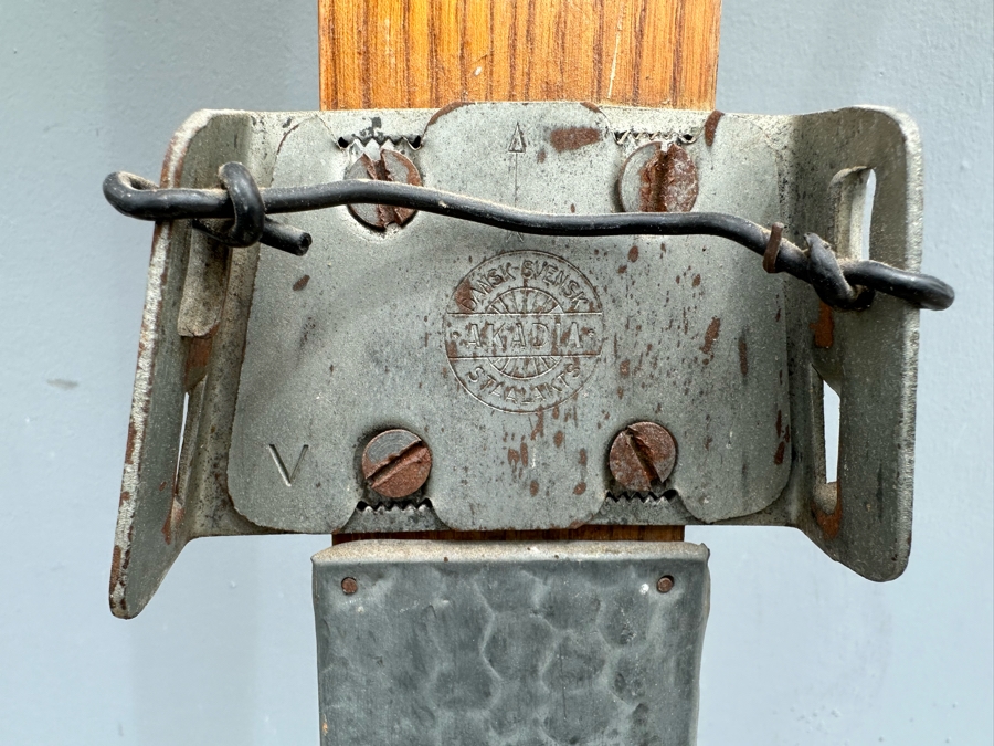 Pair Of Vintage Swedish Wooden Skis By Akadia Dansk-Svensk Staalakts 72'L And Pair Of Wooden Ski Poles [Photo 6]