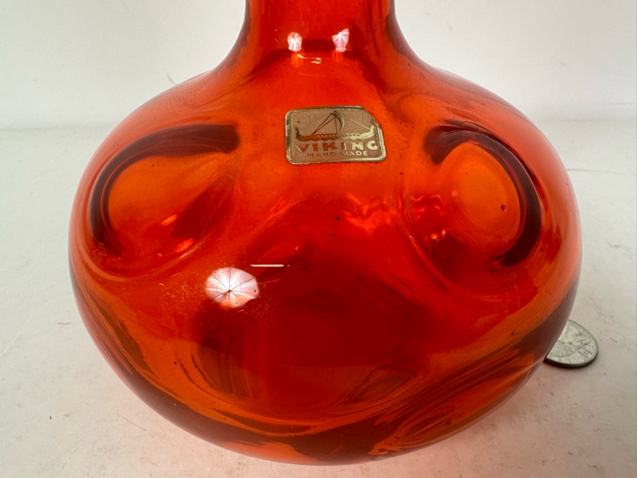Vintage MCM Viking Glass Vase Red Amberina 9'H [Photo 2]