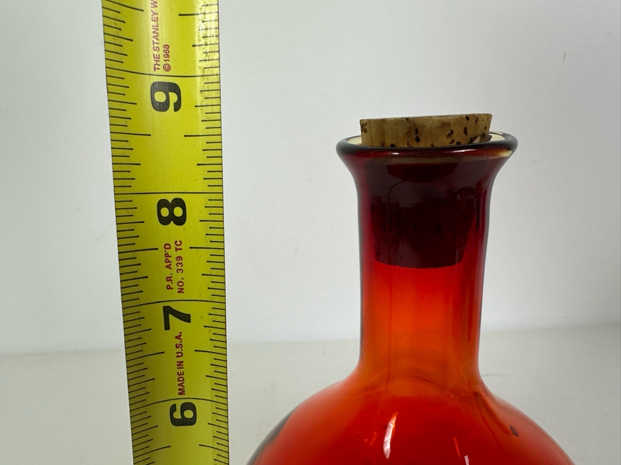 Vintage MCM Rainbow Glass Company Red Pinched Glass Bottle Red Amberina With Cork Stopper 8.5'H [Photo 7]