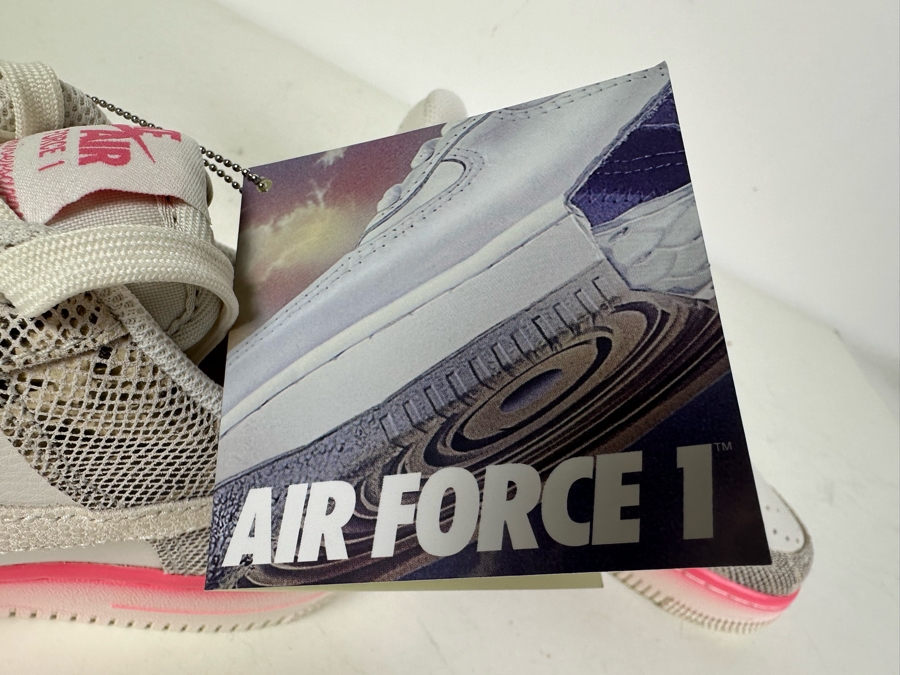 Women's New Old Stock Nike Air Force 1 Anniversary Edition Sneakers Size 6 [Photo 5]