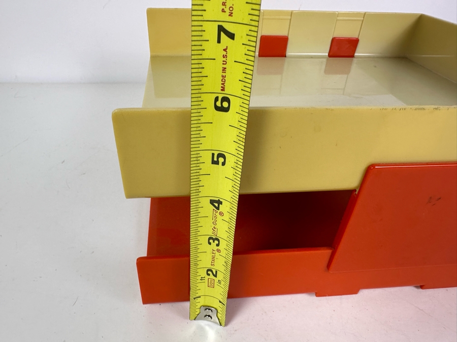 Vintage 1970s Rubbermaid 2-Tier Desk Paper Organizer 12'W X 10'D X 5.5'H [Photo 9]
