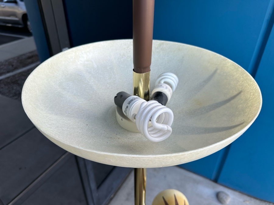 Vintage Mid-Century Modern Tension Rod Pole Lamp With Adjustable Fiberglass Shades (Middle Shade Ball Is Loose From Socket) 104'H [Photo 5]