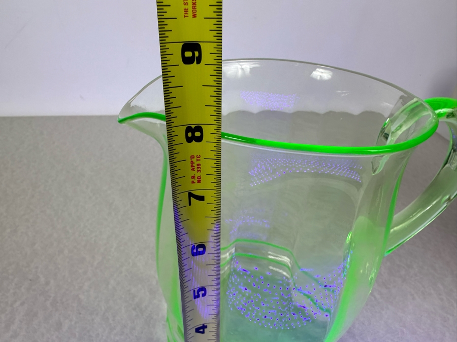 Vintage Uranium Vaseline Glass Pitcher 8'H [Photo 4]