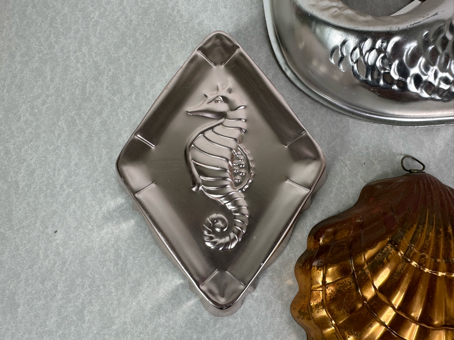 Five Vintage Nautical Themed Metal Jello Molds Wall Decor [Photo 6]