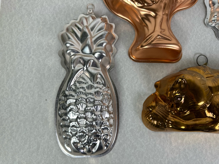 Five Vintage Metal Jello Molds Wall Decor [Photo 3]