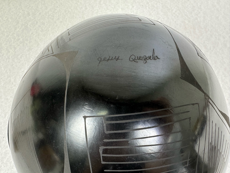 Vintage Mata Ortiz Jesus Quezada Blackware Pottery Olla With Raised Snake And Face Artist Signed 10'W X 7'H [Photo 15]