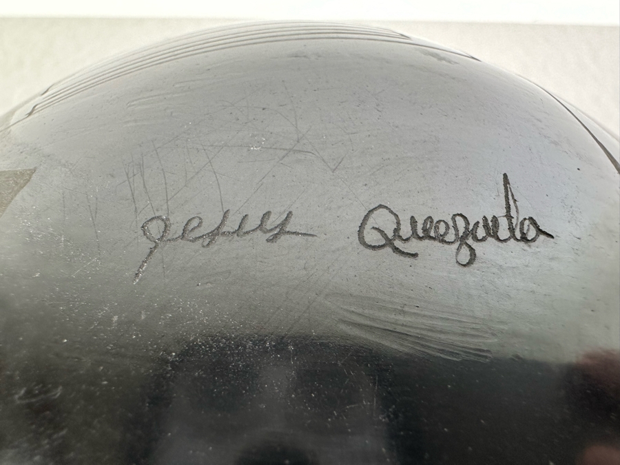 Vintage Mata Ortiz Jesus Quezada Blackware Pottery Olla With Raised Snake And Face Artist Signed 10'W X 7'H [Photo 17]
