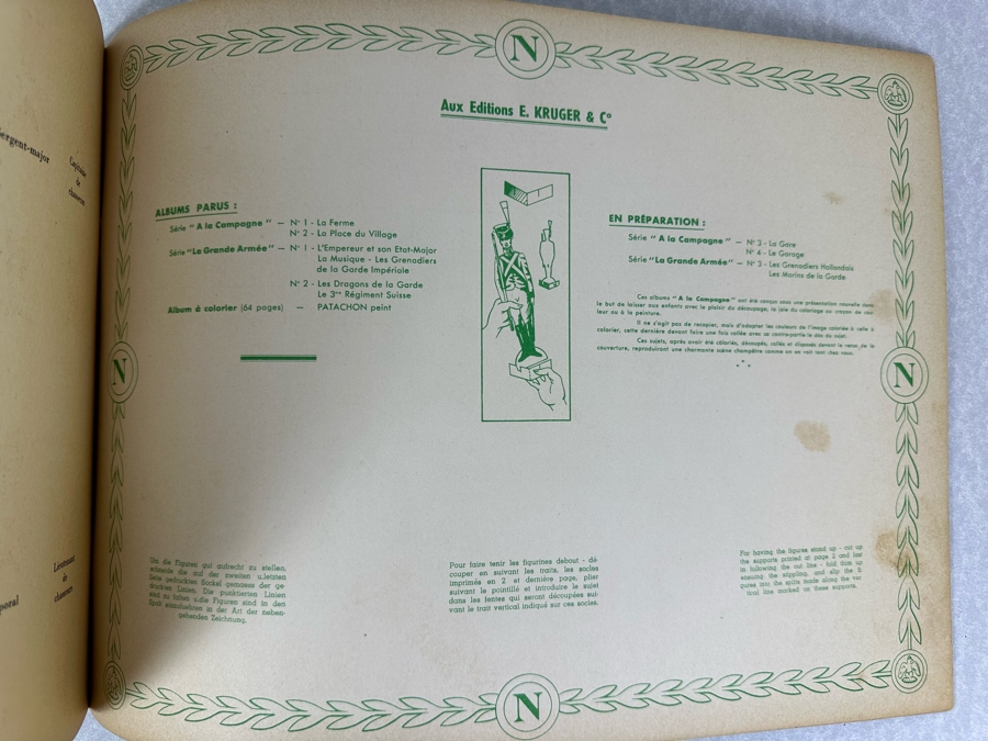 Vintage French Napoleon Paper Doll Book La Grande Armee Album No. 2 [Photo 12]